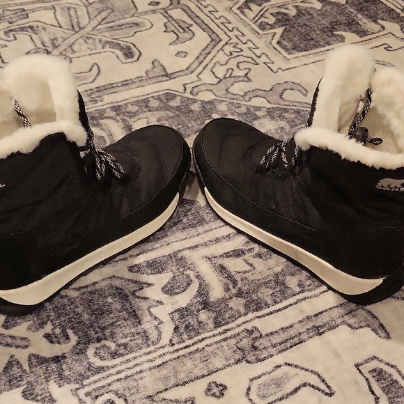 Sorel Faux Fur Ankle Boots - Picture 3 of 11